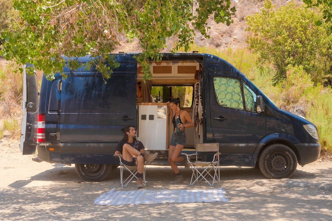 Van Life Trading rent for the open road—proof that van life doesn’t need pricey gear to feel like freedom. Source